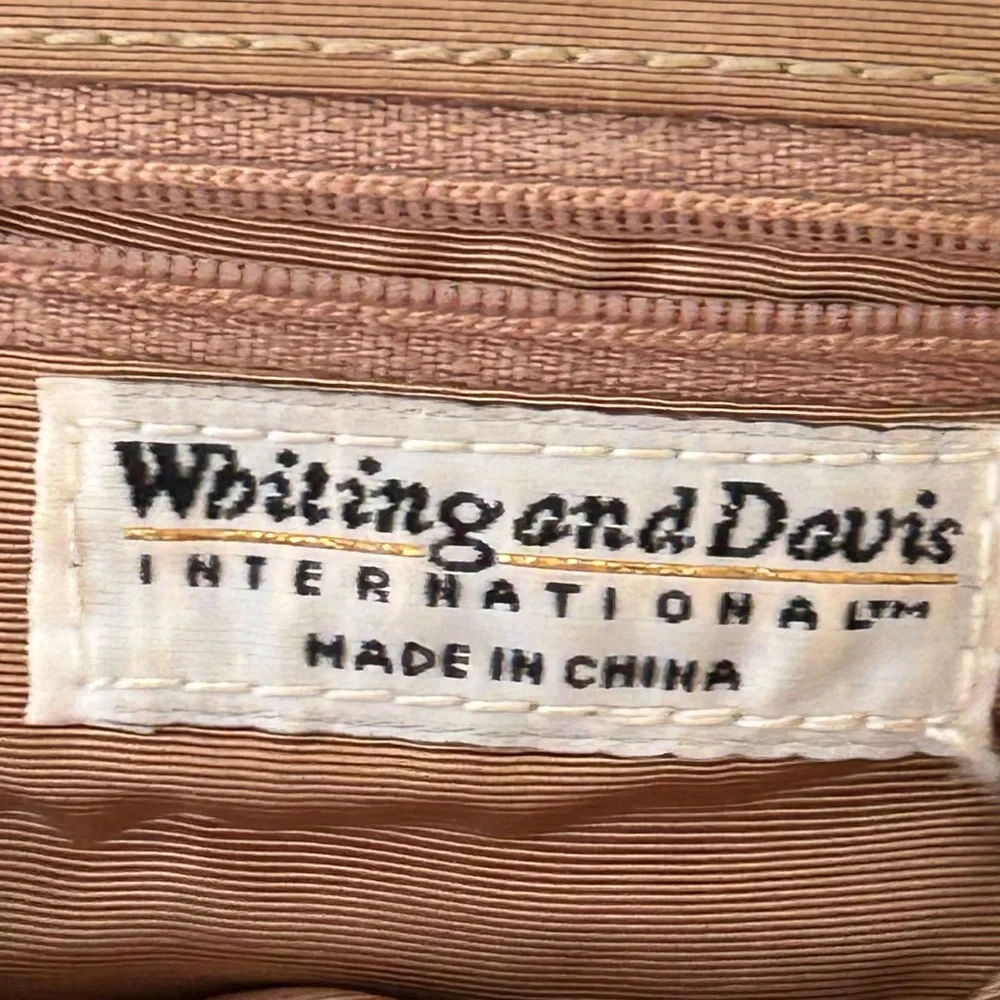 Vintage Whiting & Davis ivory metal crossbody bag. Kiss lock, leather trim. Nice - Picture 11 of 16